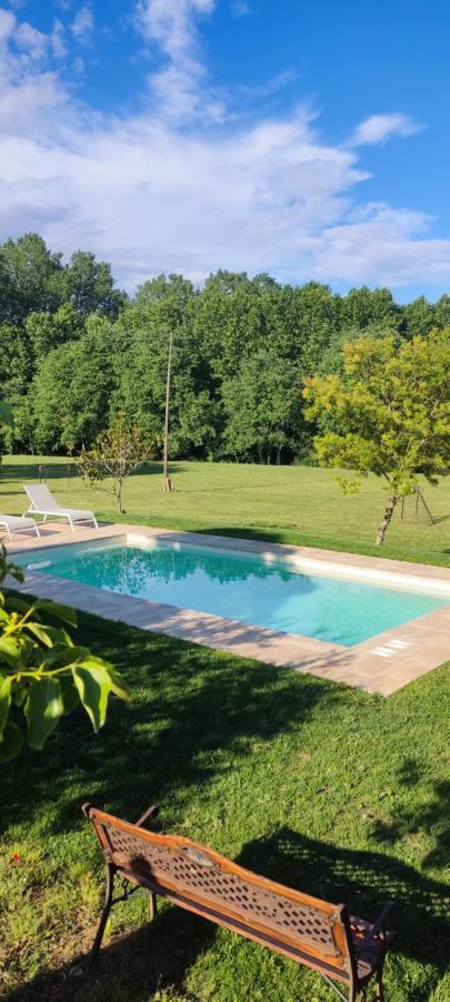 Cal Xaiet Guest House Llampaies Bagian luar foto