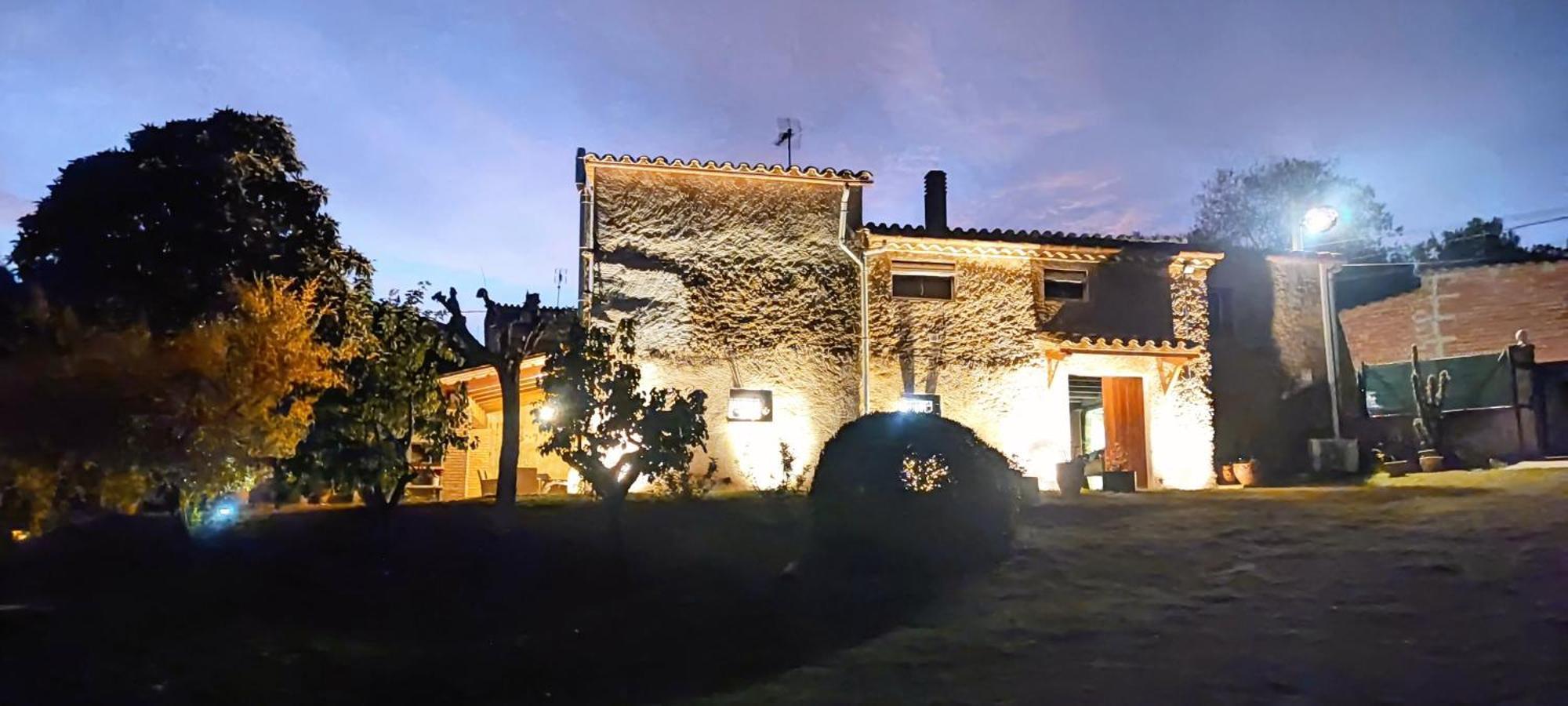 Cal Xaiet Guest House Llampaies Bagian luar foto
